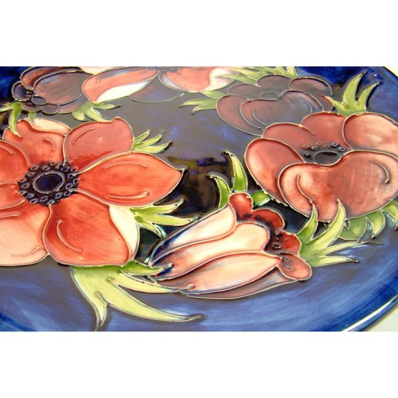 Walter Moorcroft Anemone Pattern Plate - Picture 10 of 16